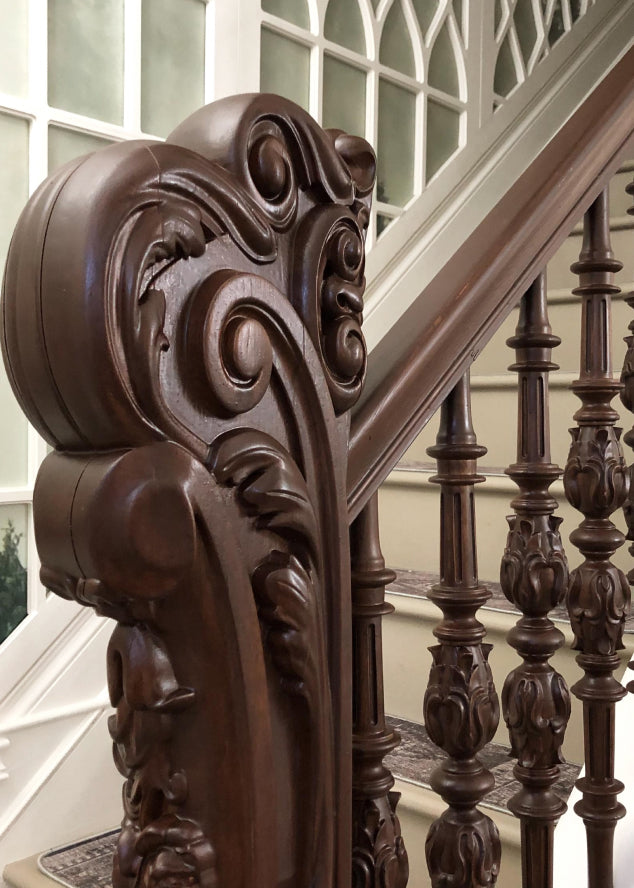 Old World Baluster Round Ends B004