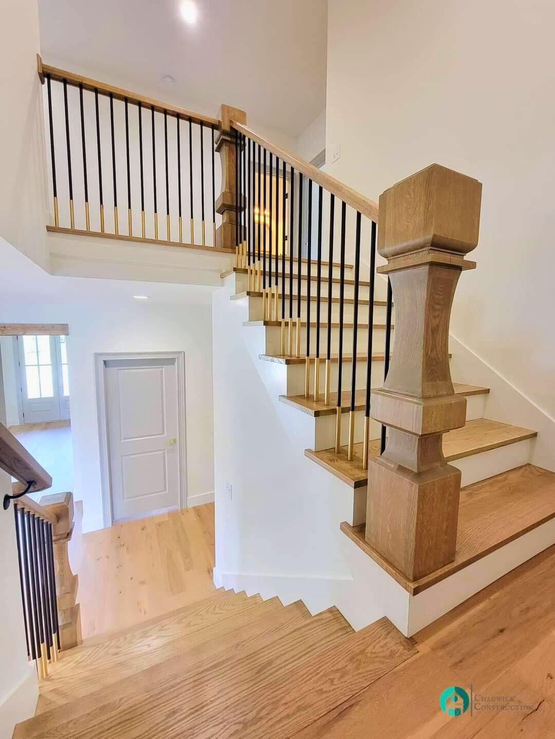 Great Modern Newel Post