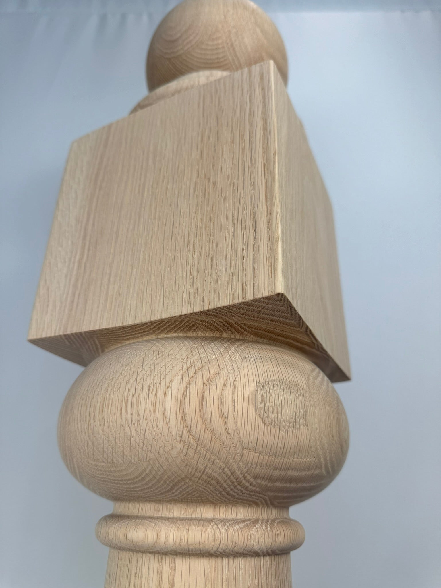 Turned Newel Post NP040