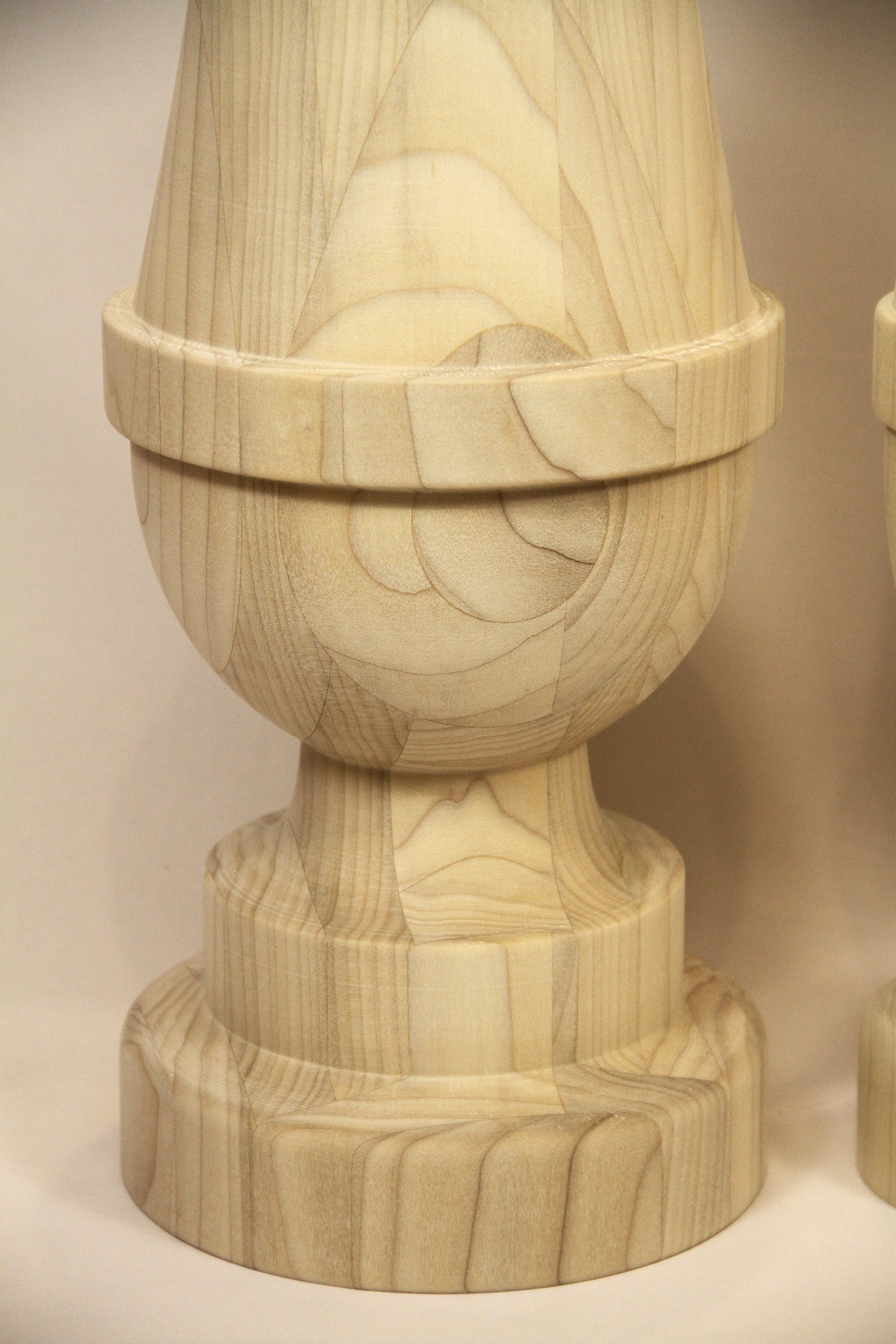 Wood Round Classic Newel Post Bottom