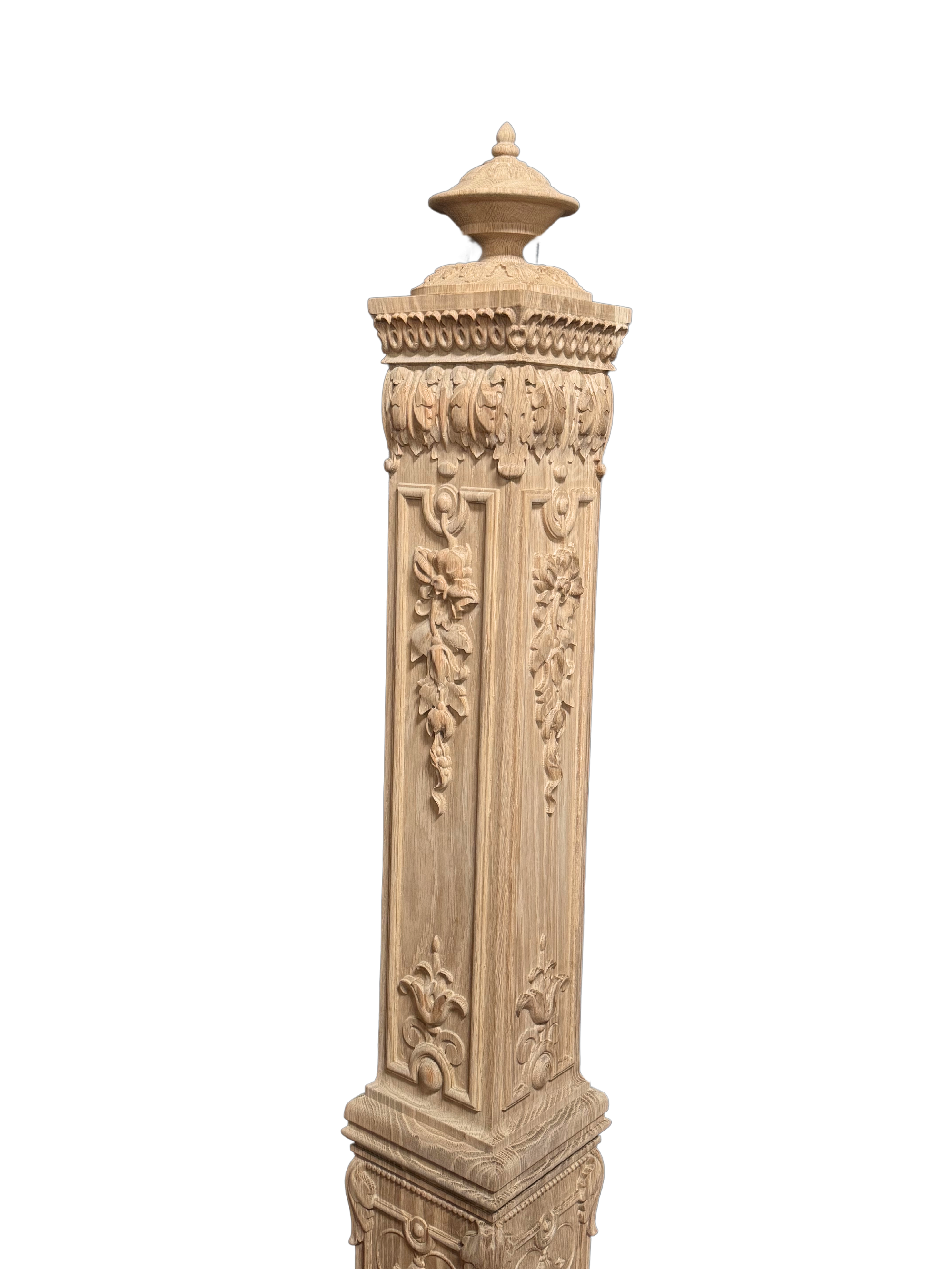 Victorian Old World Newel Post